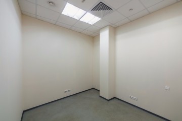 Офисное помещение 155 кв.м. в бизнес-центре Домино